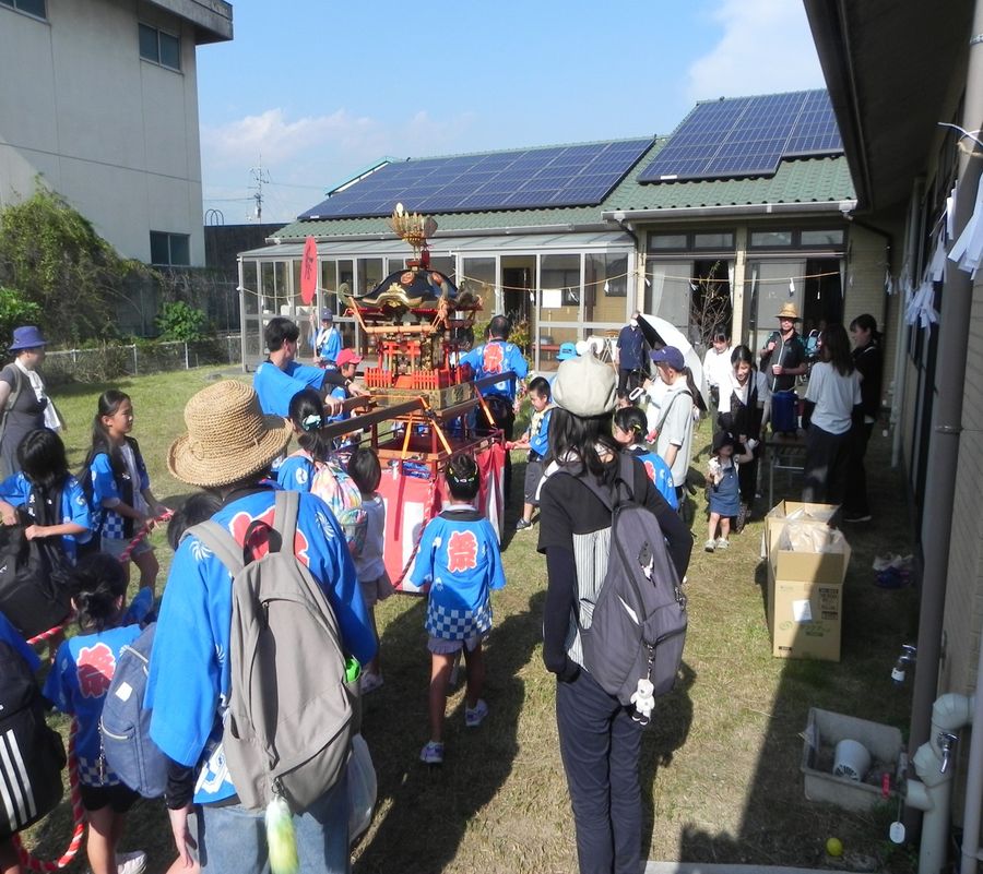 お祭りの様子